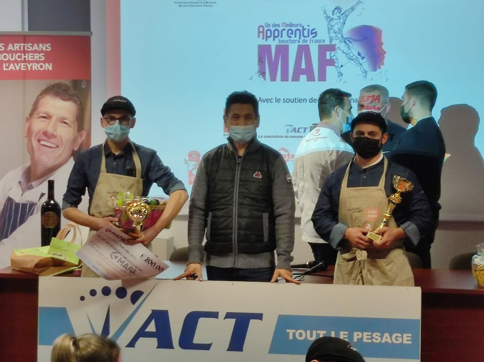 Lire la suite à propos de l’article Concours régional du meilleur apprenti boucher de France
